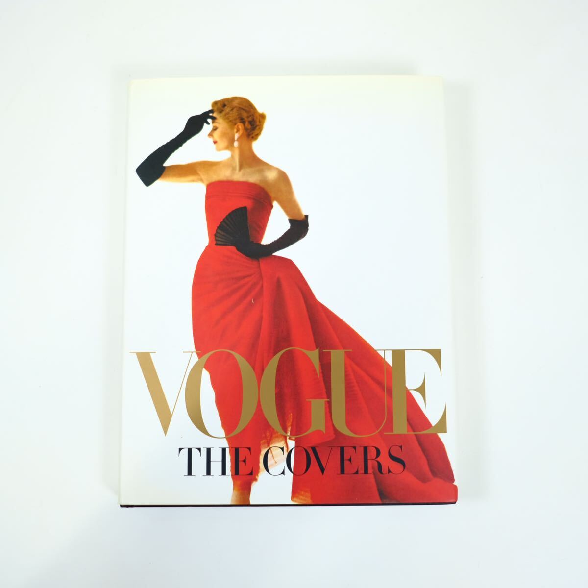 【VOGUE THE COVERS】ヴォーグ　ザ　カバーズ　洋書　写真集　ヘルムート・ニュートン　アーヴィング・ペン　リチャード・アヴェドン