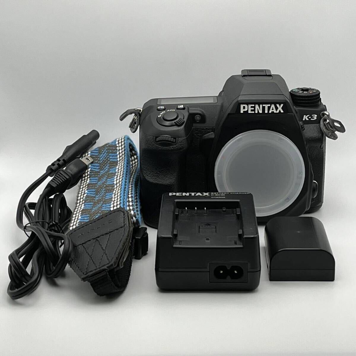 PENTAX K-3 BLACK APS-C 光学ローパスフィルターレス 24M CMOSセンサー ローパスセレクター搭載 デジタル一眼レフカメラ Kマウント_画像1