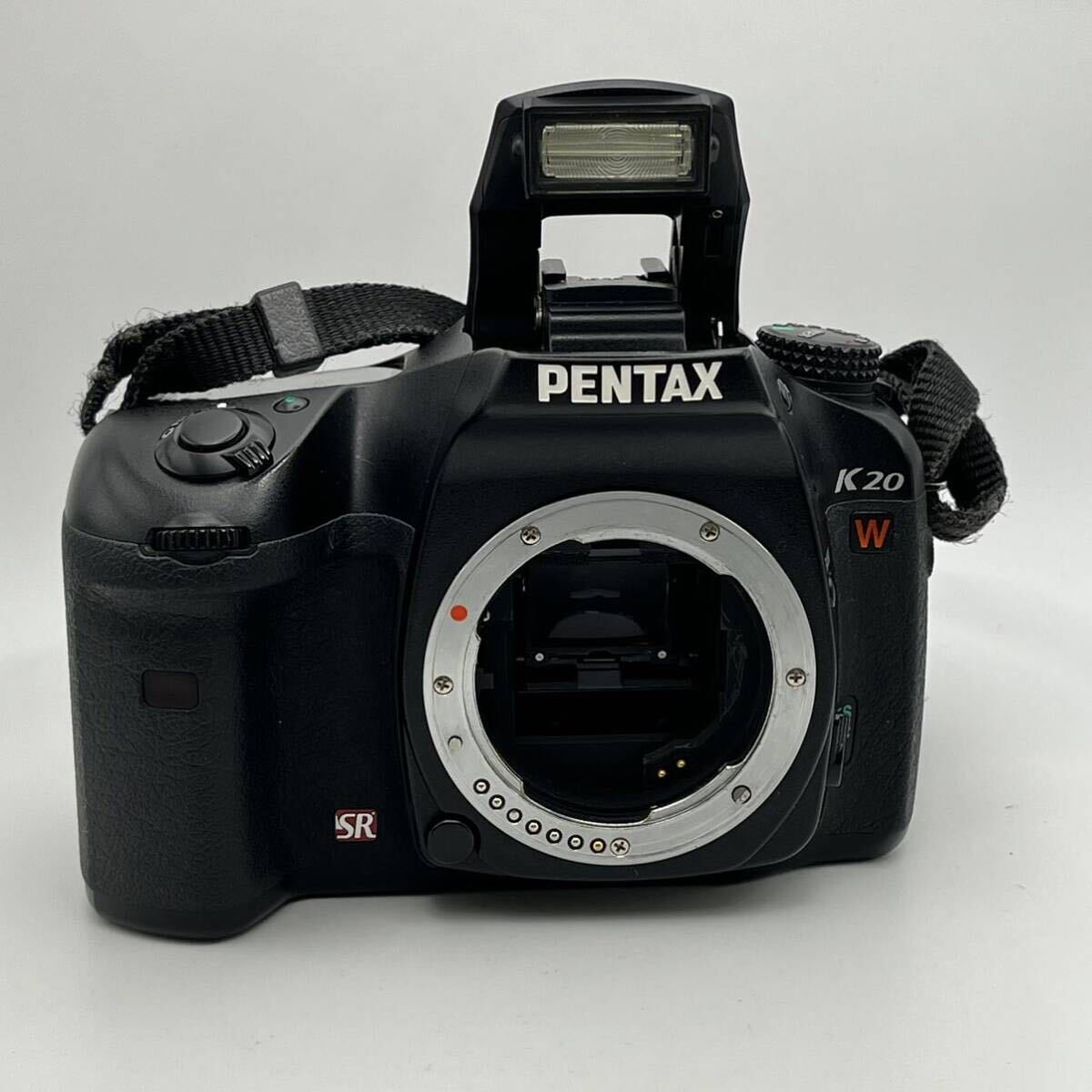 特殊仕様 PENTAX K20D-W APS-C 有効画素数約1460万画素 ボディ内蔵手ぶれ補正機構SR Kマウント_画像2