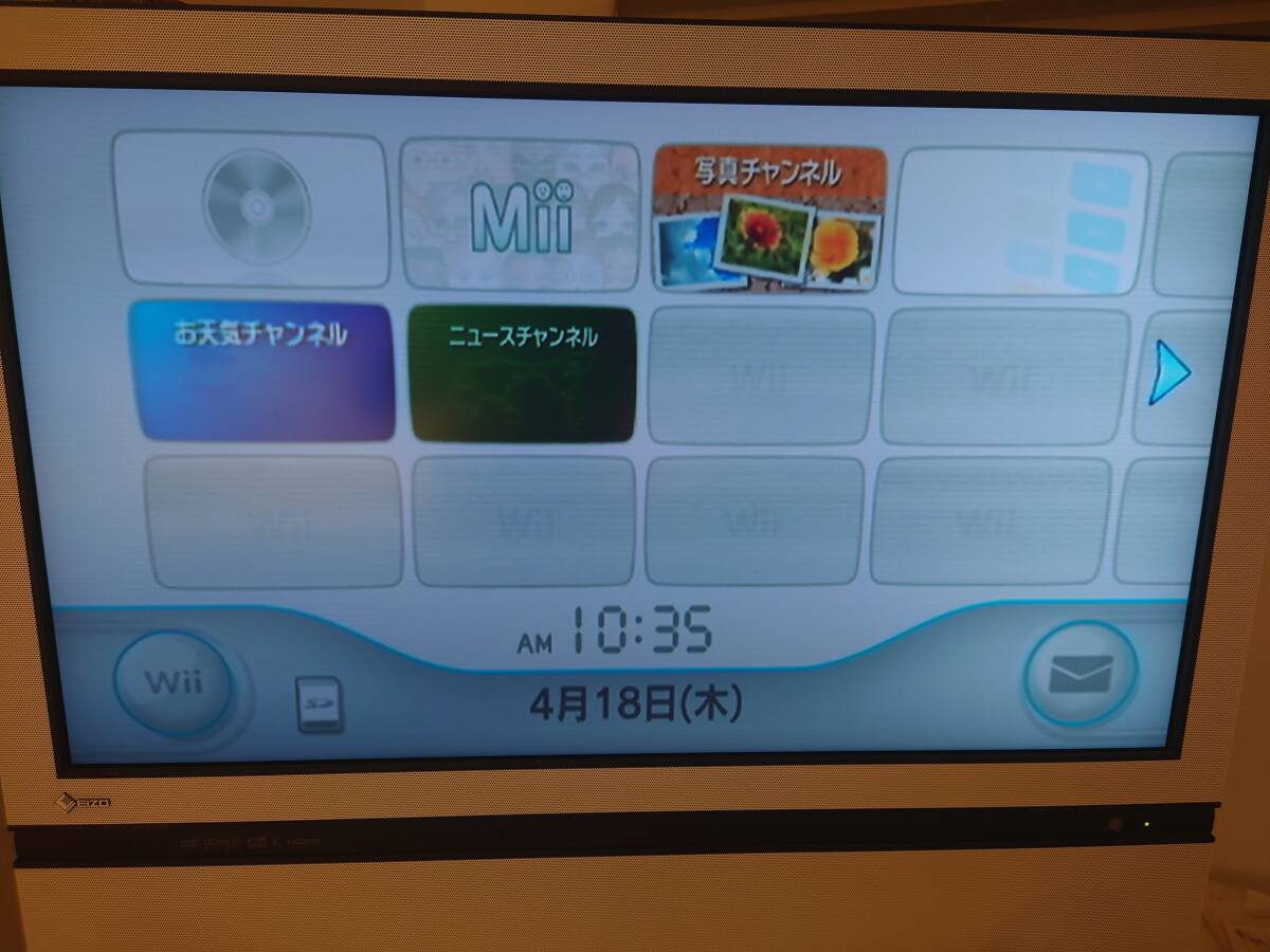 任天堂 ニンテンドーWii 本体 バランスボード ソフト（WiiFit,マリオカート2本）Wiiリモコン Wiiハンドルの画像9