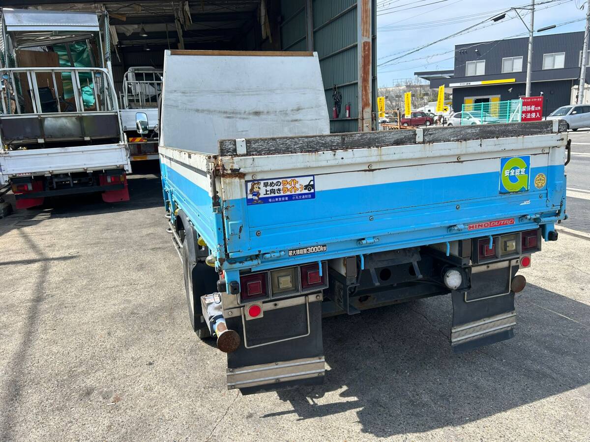 2 ton standard width! crane car oriented flat deck! used carrier!2840mm×1770mm! side bumper * fender attaching! repair putting substitution .! loading support will do 