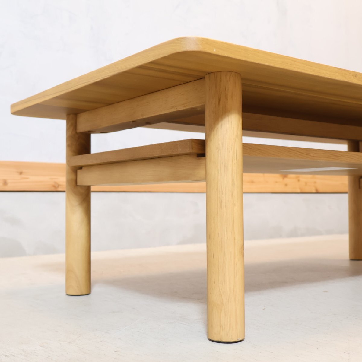 無印良品 MUJI オーク材 木製ローテーブル リビングテーブル センターテーブル 北欧スタイル ナチュラル カフェスタイル シンプル ED322_画像3