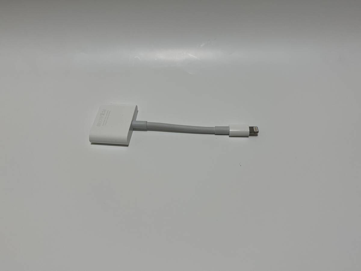 [動作品]Apple 純正 HDMIケーブル A1438 映像変換アダプタ ライトニング Lightning to HDMIの画像1