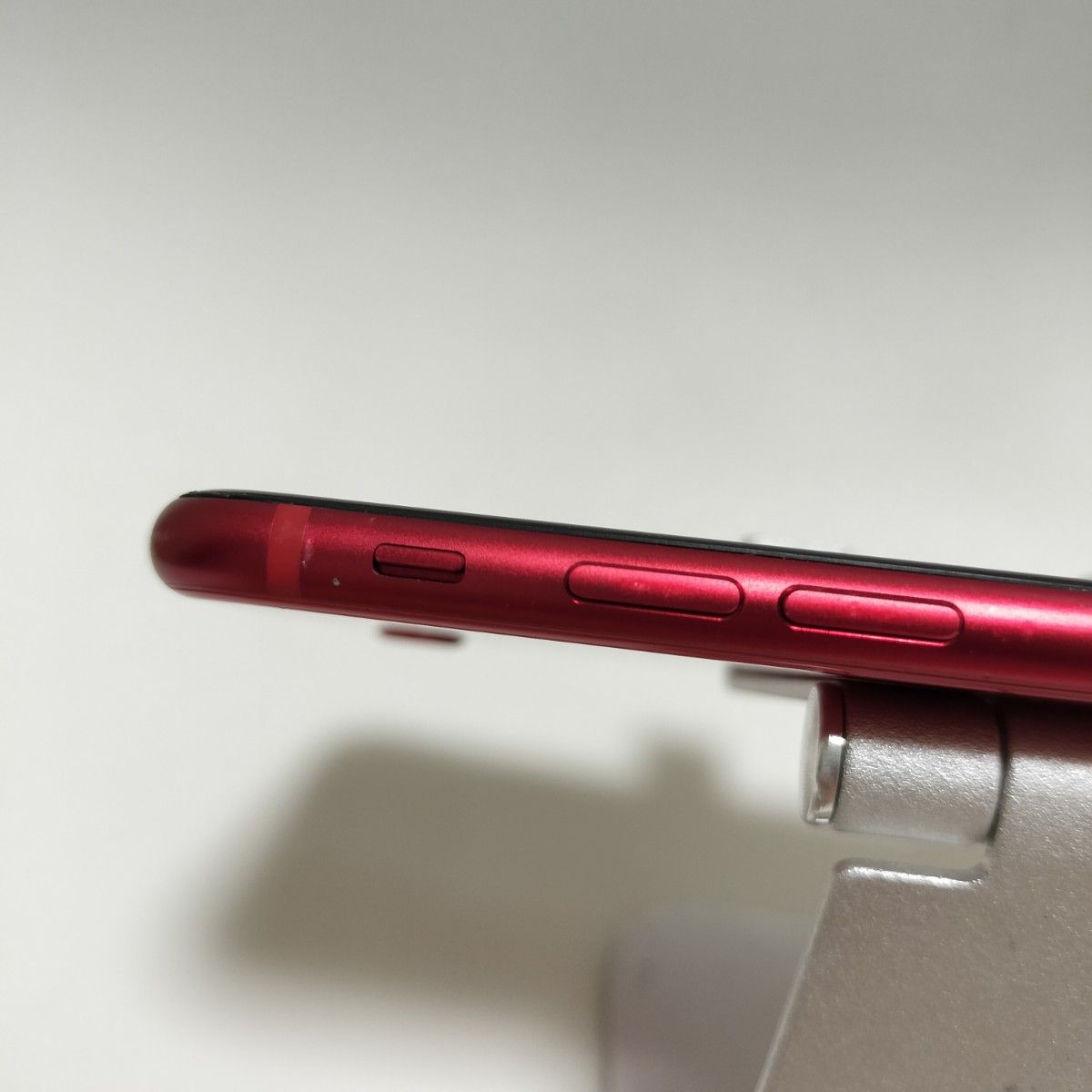 新品バッテリー iPhone SE 第2世代 64GB （PRODUCT）RED SIMフリー 