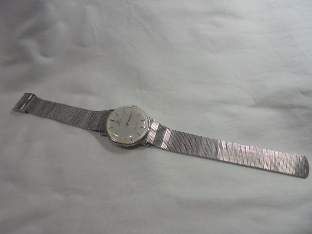 中古稼動品 MILUS J30231 腕時計 自動巻き オートマチック ミリス 2針 純正ベルト の画像6