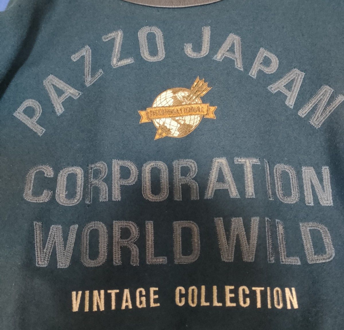 希少】PAZZO スタジャン レザー 日本製 Vintage 90s 古着 90s 希少】PAZZO スタジャン レザー 日本製 Vintage 90s 古着 90s