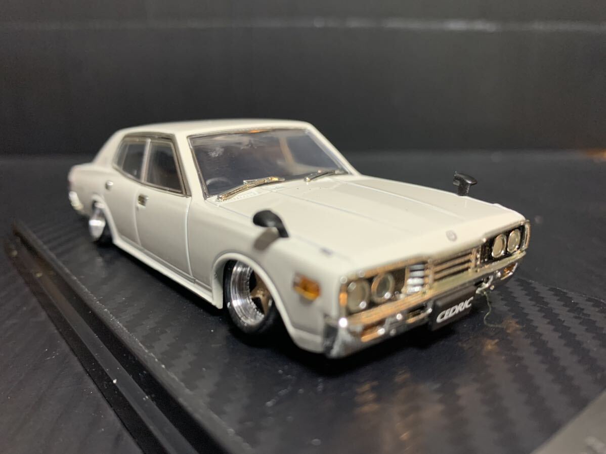 1/43 日産 セドリック (330) 2000SGL White 1975年 旧車！ イグニッションモデル製クリアケース交換  ジャンク出品の画像5