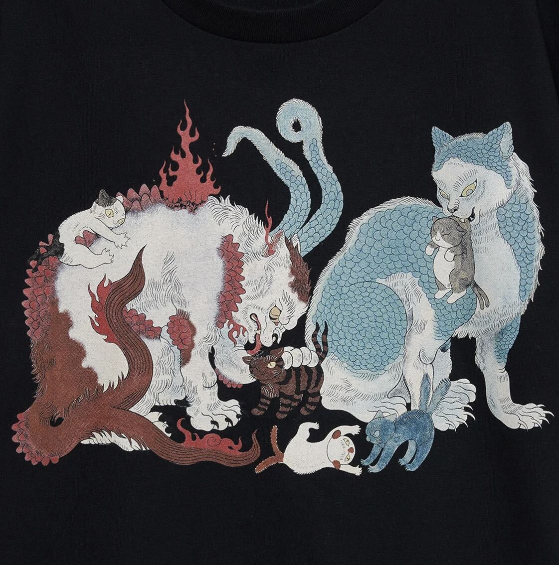 送料無料 猫又親子図 石黒亜矢子 Tシャツ Lサイズ グラニフ 送料無料 猫又親子図 石黒亜矢子 Tシャツ Lサイズ グラニフ