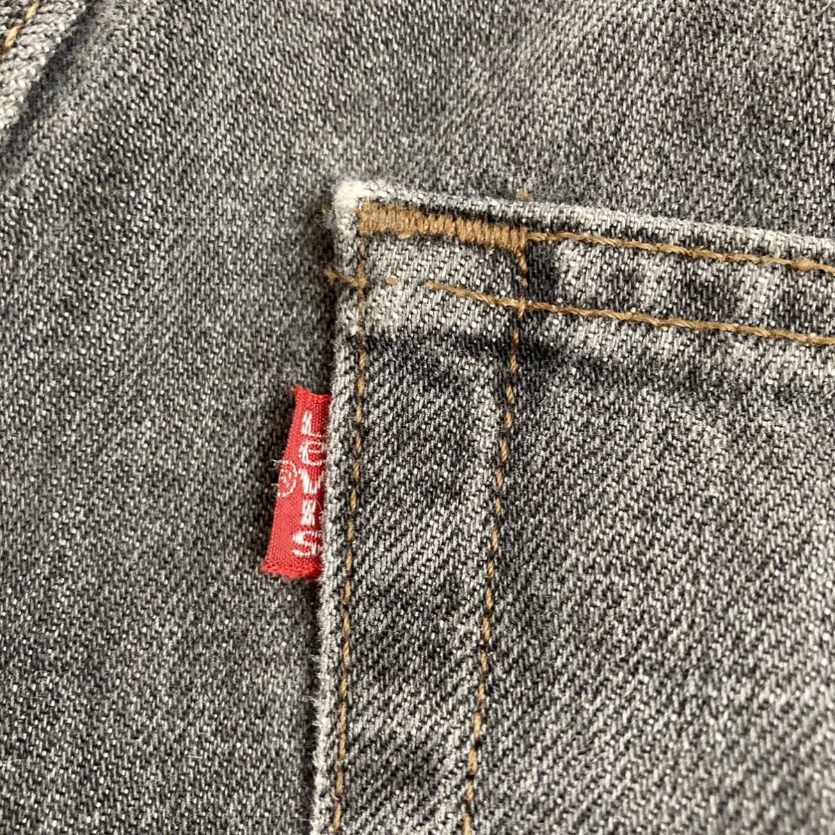 00s Levi's リーバイス 501 先染めブラック デニムショートパンツ_画像9