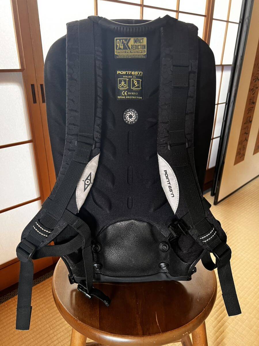 【美品】POINT65 BOBLBEE 20L GTO ボブルビー バックパック リュックサック ハードシェル バイク 二輪 ツーリング アウトドアの画像3