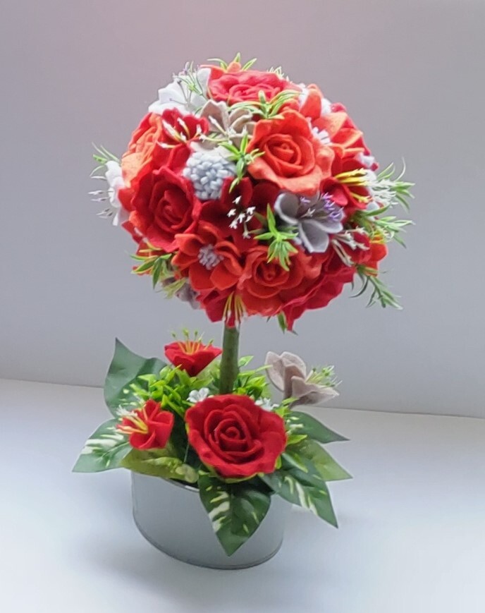☆フェルトで作った赤いトピアリー可愛い花たち☆の画像2