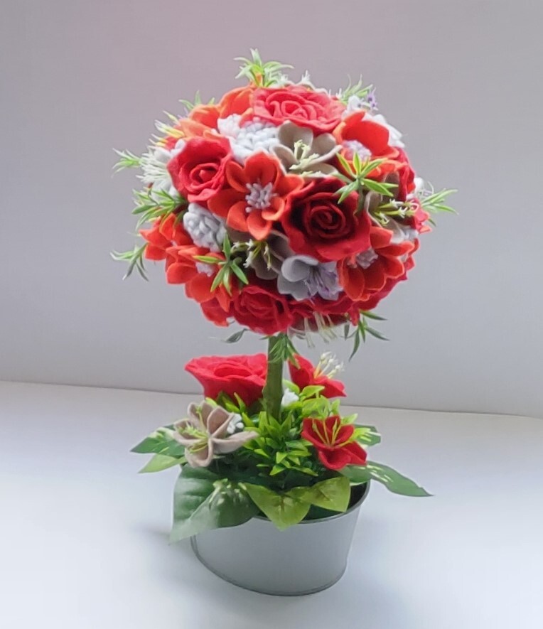 ☆フェルトで作った赤いトピアリー可愛い花たち☆の画像3