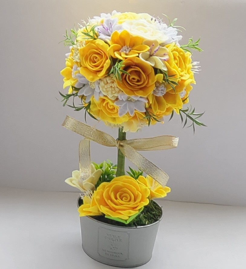 ☆フェルトで作った黄色いトピアリー可愛い花たち☆_画像3
