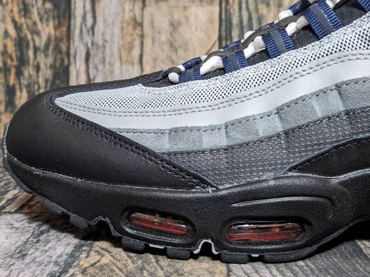 最後 28.5cm/US10.5 NIKE AIR MAX 95 検 DM0011-007 エアマックス95 ブラック/トラックレッド/グレー 黒/赤/灰_画像2