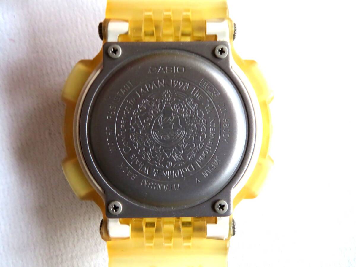 ●【ト足】①CASIO カシオ G-SHOCK イルカクジラ会議 タイドグラフ DW-8600K 腕時計 デジタル CAZ01ZZG55_画像4