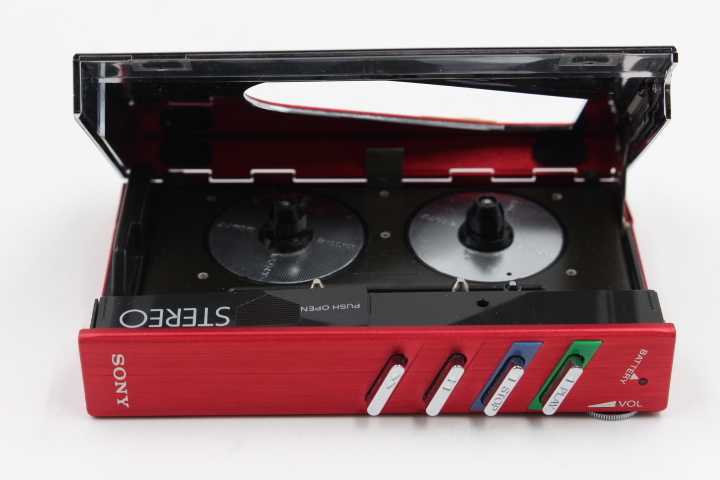*[to luck ]SONY WALKMAN Sony Walkman cassette player WM-30 case equipped LBZ01ZZH10