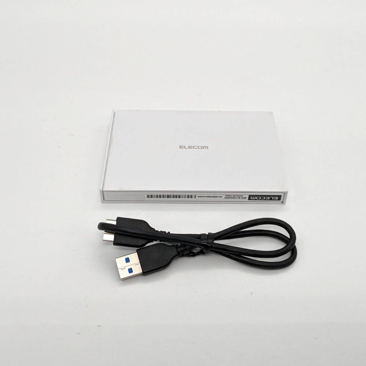 エレコム 外付けSSD 1TB ELECOM SSD ESD-EJ1000GWH [ESD-EJシリーズ ホワイト] _画像1