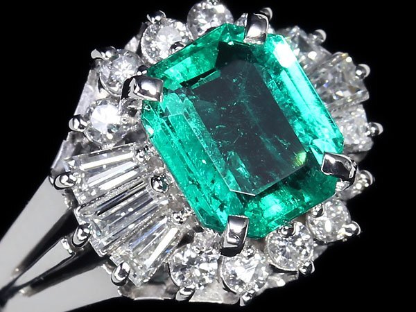 OG11374T【1円～】新品【RK宝石】≪Emerald≫ 抜群のテリ艶!! 極上エメラルド 大粒0.94ct!! 極上ダイヤモンド Pt900 高級リング ダイヤの画像2