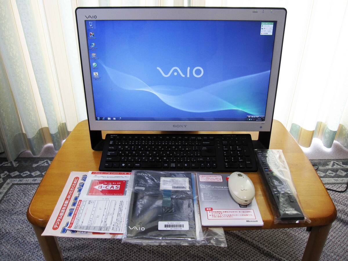 【 初期化 & 動作確認済 】【禁煙保管】 SONY ソニー VAIO バイオ WIN パソコン PC ブルーレイ B-CAS オフィス ワイヤレス 仕様 PCG-11211N_女性ワンオーナー、キレイに使われています