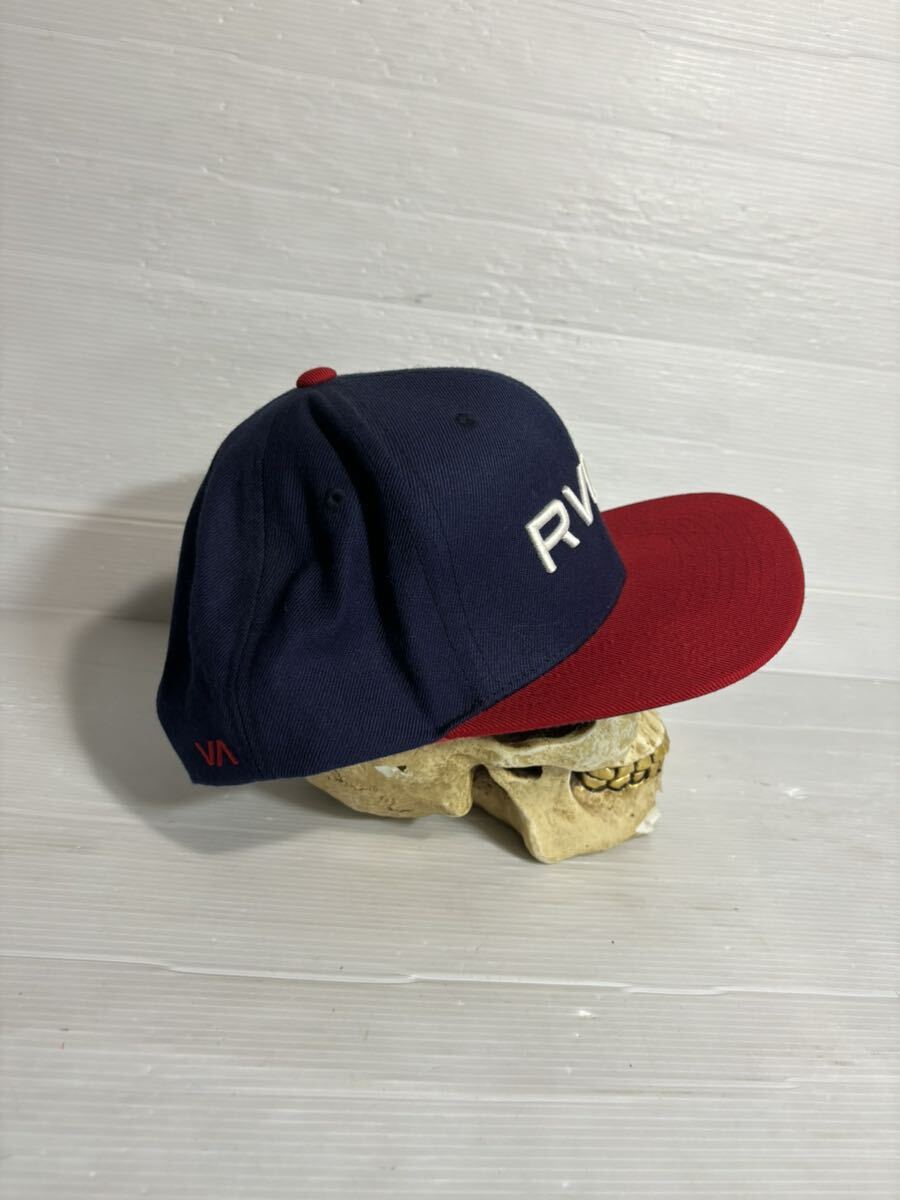 RVCA ルーカ　× THE CLASSICS 立体刺繍　デカロゴ　大　ベースボールキャップ　スナップバック　帽子　紺×赤　キャップ_画像7