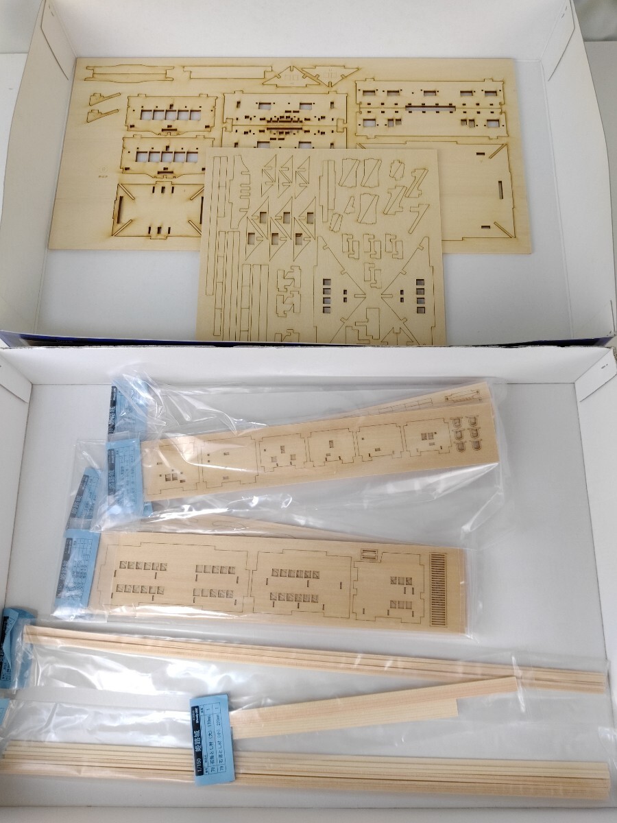 【ジャンク】木製模型 Woody JOE 1/150 姫路城 ウッディジョー レーザーカット加工 建築模型_画像4