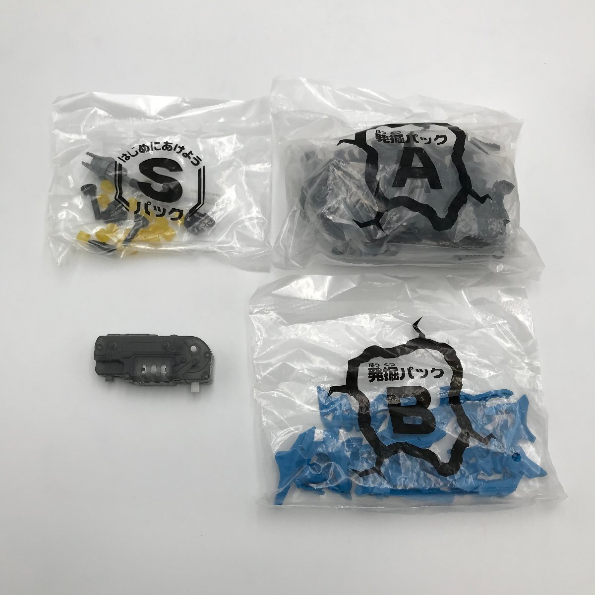 FUR【中古】内袋未開封 ZOIDS ゾイドワイルド ZW16 ハンターウルフ オオカミ種 箱ダメージ有【057-240408-ZU-03-FUR】の画像3