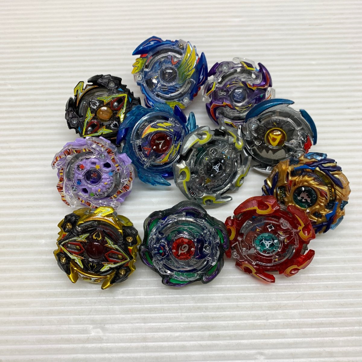 MIN【現状渡し品】 MSMO BEYBLADE ベイブレード おもちゃ まとめ セット ケース付き 〈38-240412-CN-4-MIN〉_画像6