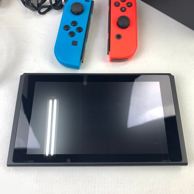 FUZ【中古品】 Nintendo Switch 本体 新型XKJ スイッチ ネオンモデル 箱破れ 〈34-240409-NM-8-FUZ〉_画像2