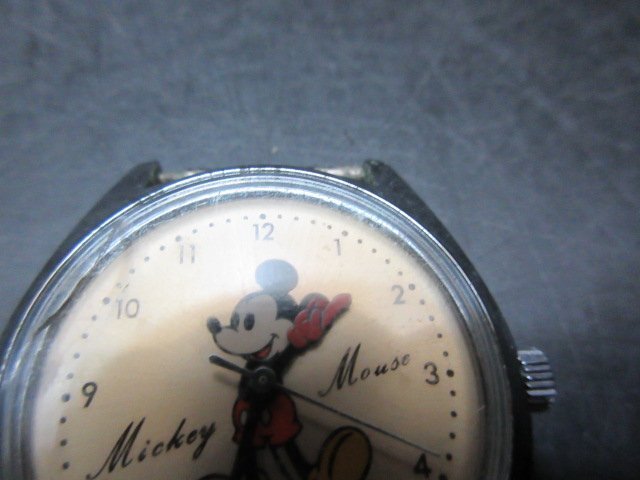 3 日本製 古い ミッキーマウス 腕が長短針 手巻き 稼動品 ジャンクの画像4