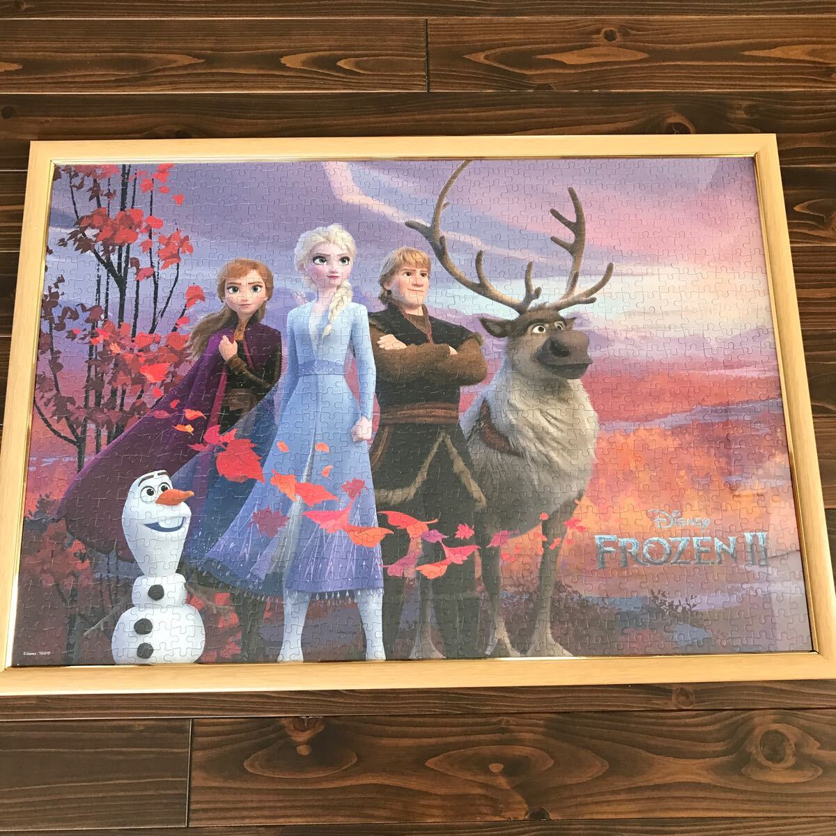 アナと雪の女王Ⅱジグソーパズル1000ピース完成品、木枠付き(中古)_画像1