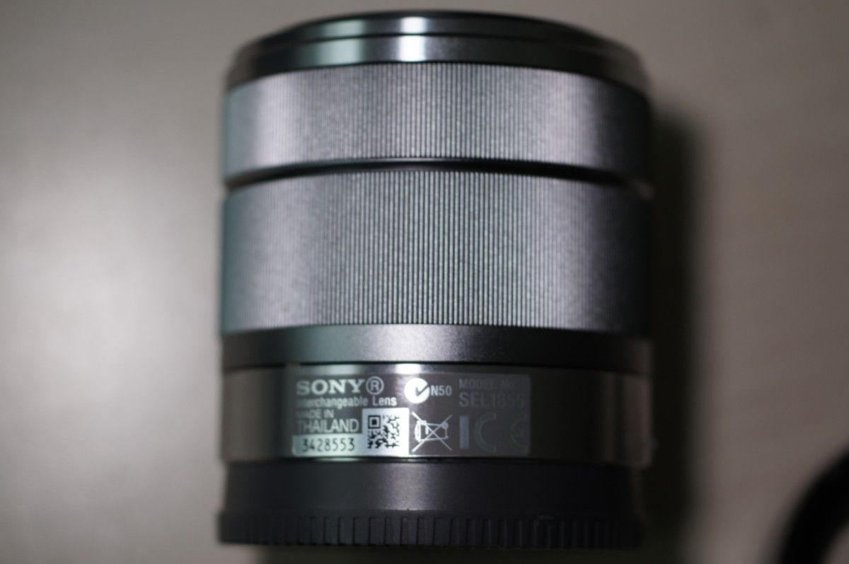 フード付き！ SEL1855 ソニー SONY 18-55mm f3.5-5.6 OSS Eマウント キャップ付き