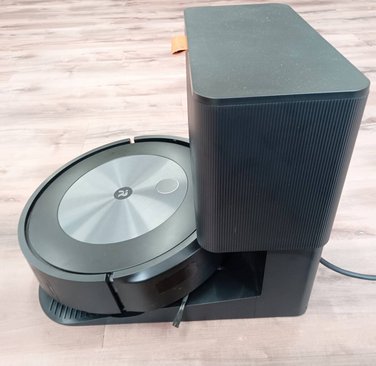 [ прекрасный товар ] iRobot( I робот )Roomba j7+ clean основа приложен робот пылесос roomba j755860