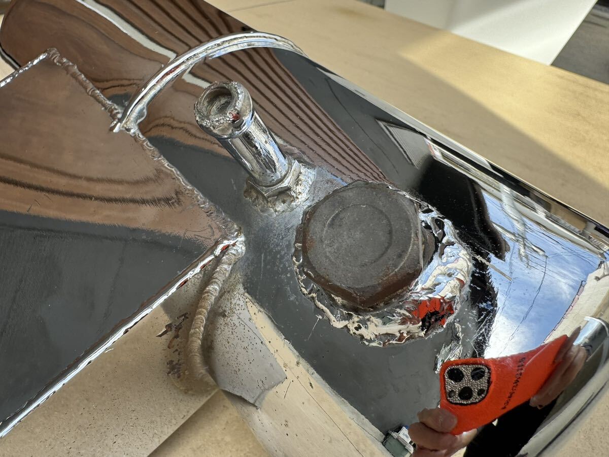 ハーレー バレルタンク オイルタンク リジット バッテリーケース付き 樽型 ショベル パン ナックル メッキ 中古 旧車 ビンテージの画像10