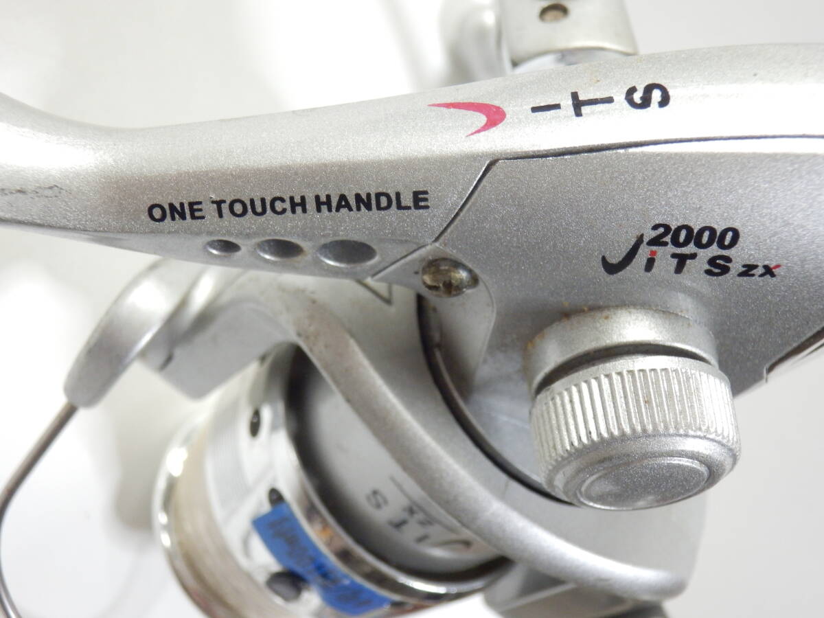 iTS ZX2000 中古スピニングリール右ハンドル 動作確認済み iTS ZX2000 中古スピニングリール右ハンドル 動作確認済み