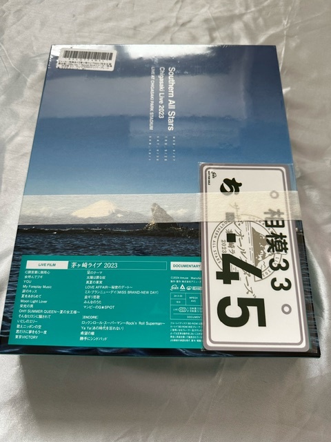 【新品・未開封】サザンオールスターズ　茅ヶ崎ライブ2023 [完全生産限定盤] [2Blu-ray + Special Book]（特典 ：マグネットシート付）_画像2