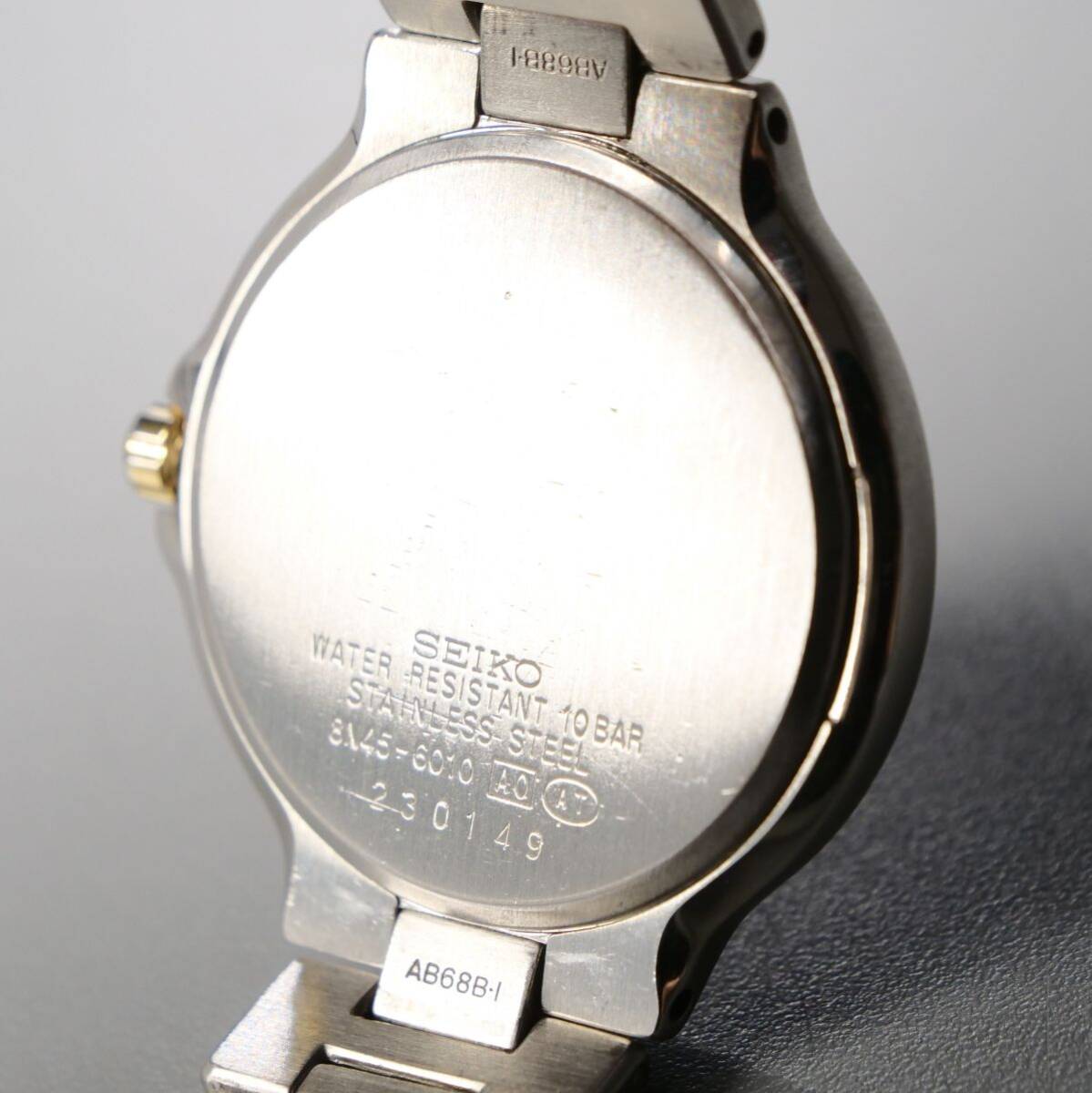 TH3458◎SEIKO セイコー ASTERISK アスタリスク デイト 3針 クオーツ ラウンド 腕時計 8N45-6010 稼働品 メンズ_画像4