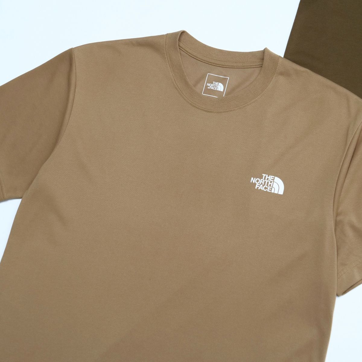 TG7767 ノースフェイス/THE NORTH FACE/2点セット/Tシャツ/半袖/メンズM/スクエアロゴ/ベージュ系/カーキ系/カットソー/NT32357の画像3