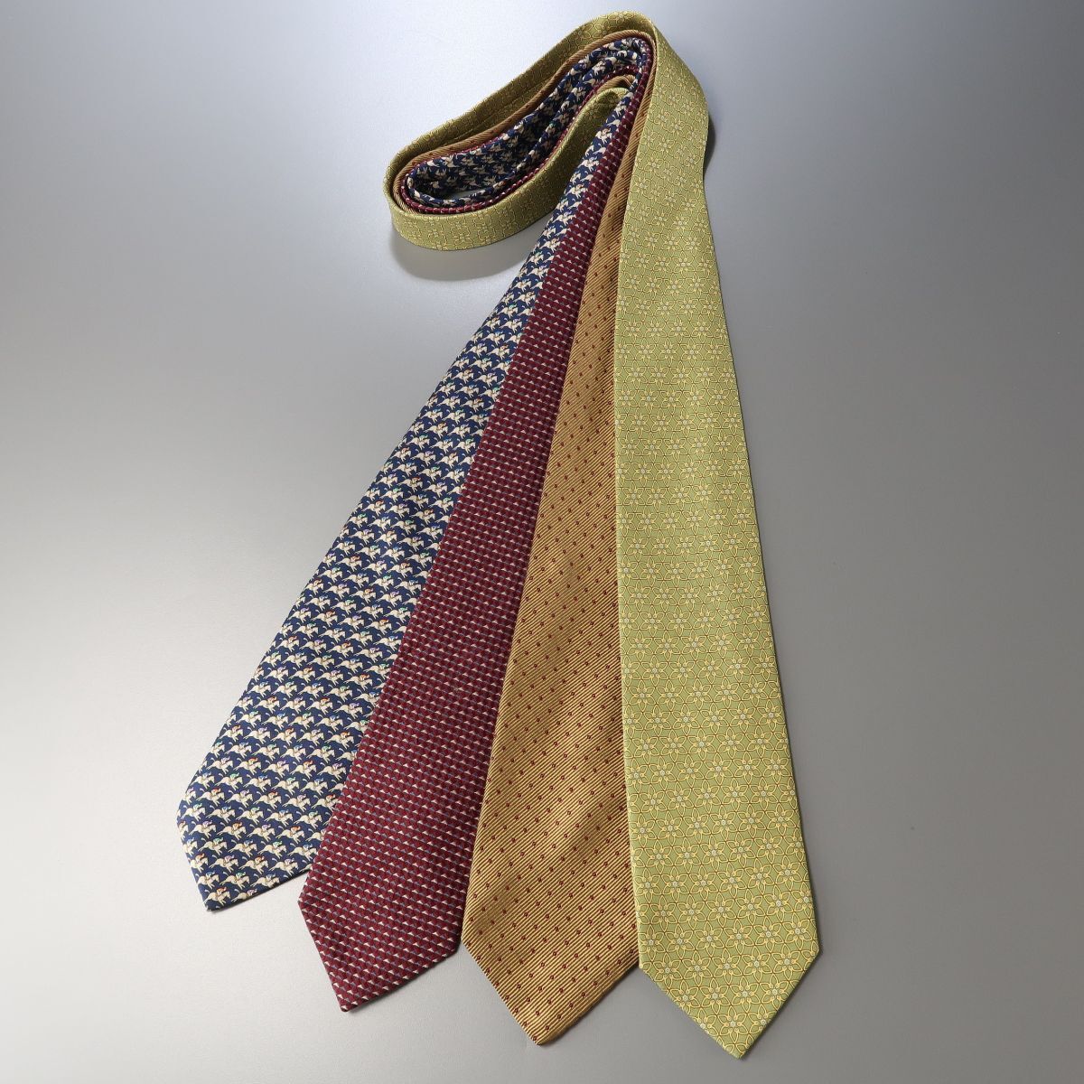 TH4037* бренд галстук 4 шт. комплект HERMES Hermes / ARMANI Armani / PRADA Prada / Ferragamo жокей рисунок шелк галстук 