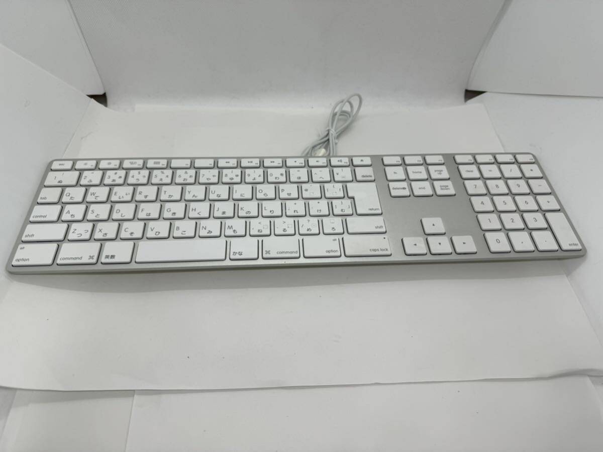 Z003) アップル 純正 Apple Keyboard A1243 (テンキー付き) 日本語USBキーボード 中古 複数在庫の画像1