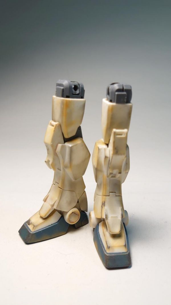 HGUC 1/144 RX-79[G]Ez-8 ガンダムEz8 (第08MS小隊)　脚部※塗装アリ　ガンプラ 完成品 ジャンク_画像1