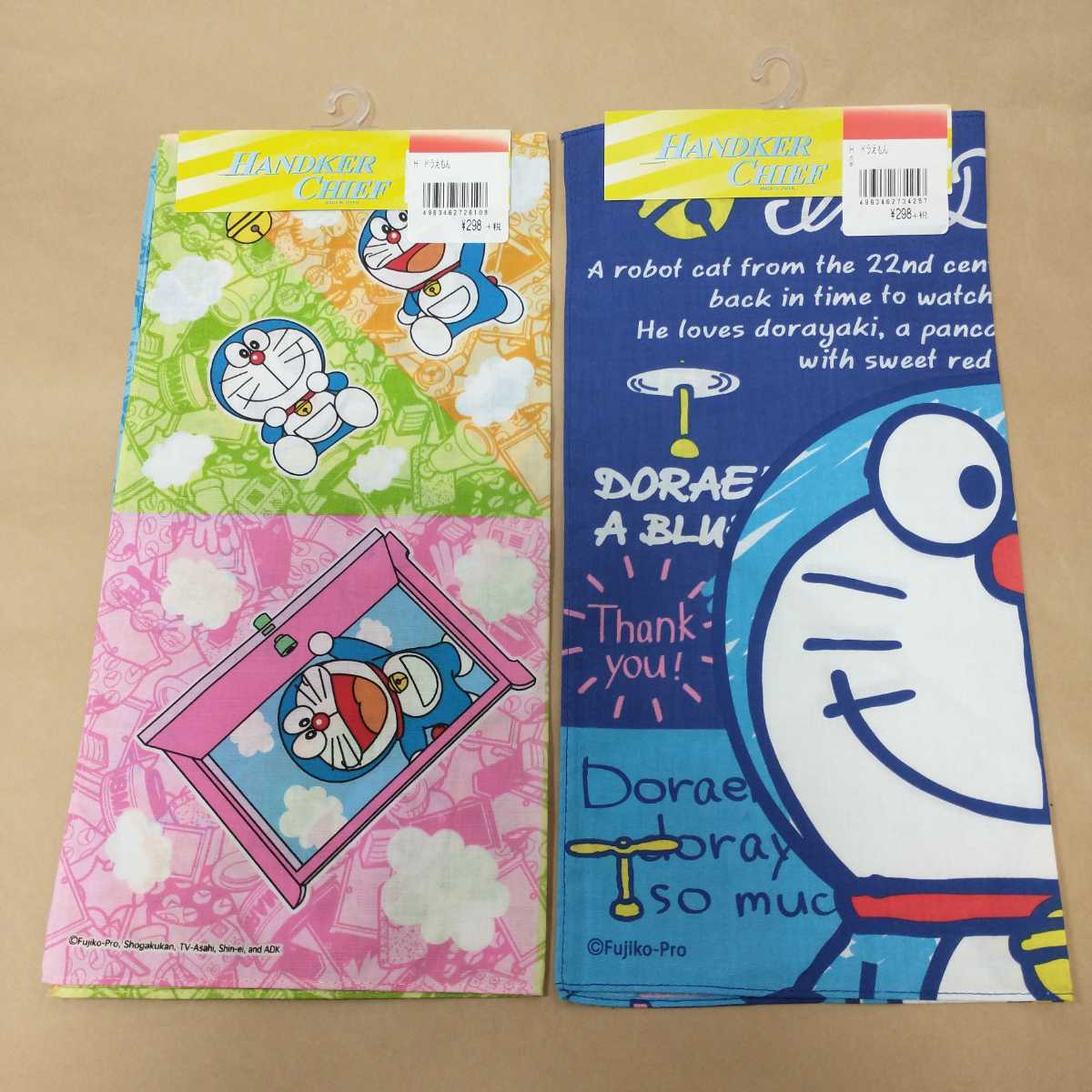 【送料63円】 新品 ドラえもん 約30×30 ハンカチ 2枚 綿100% 日本製 女の子 男の子 キッズ 園児 まとめ売り #tnftnf _画像1