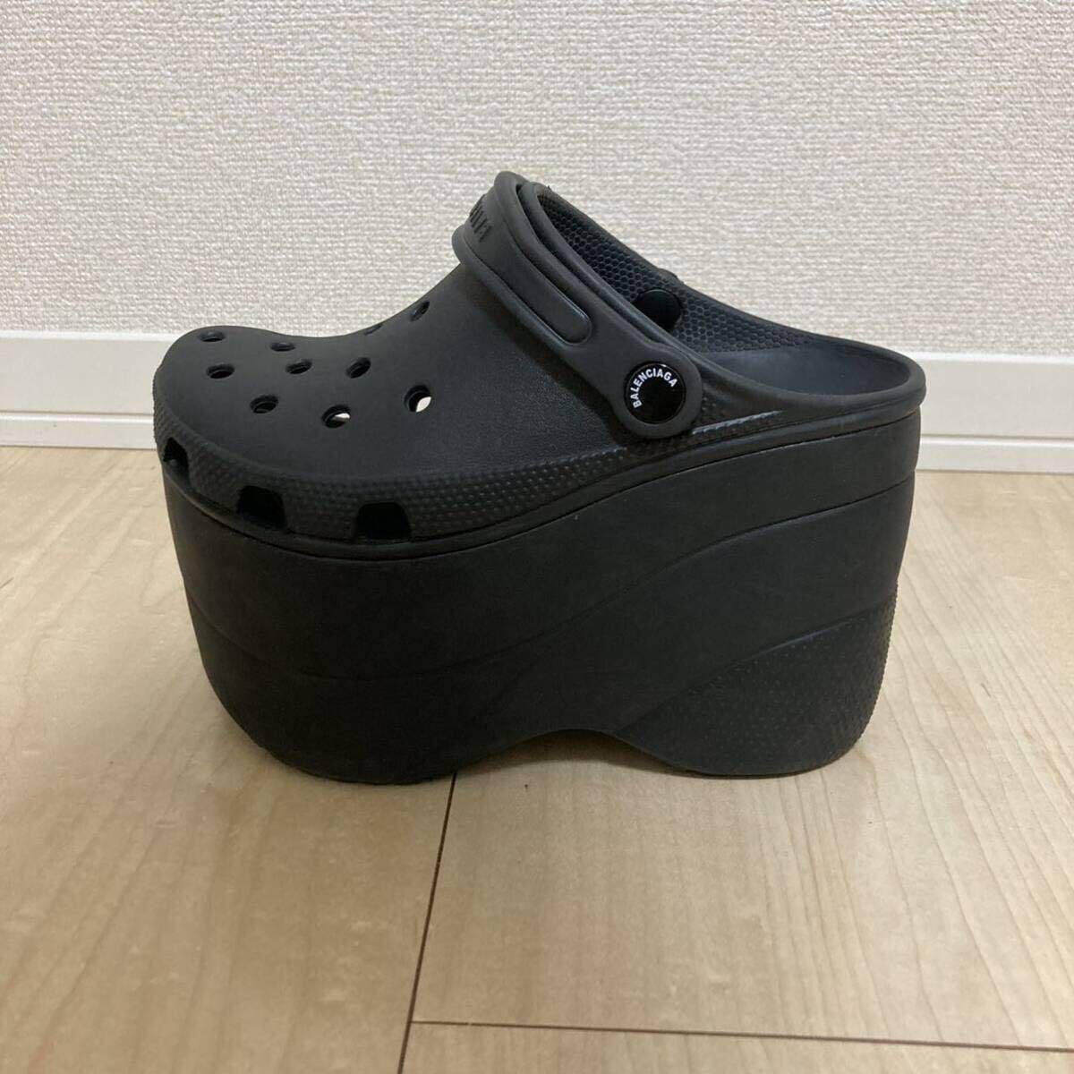 BALENCIAGA バレンシアガ クロックス CROCS ミュール コラボ 厚底 サンダル ブラック_画像7