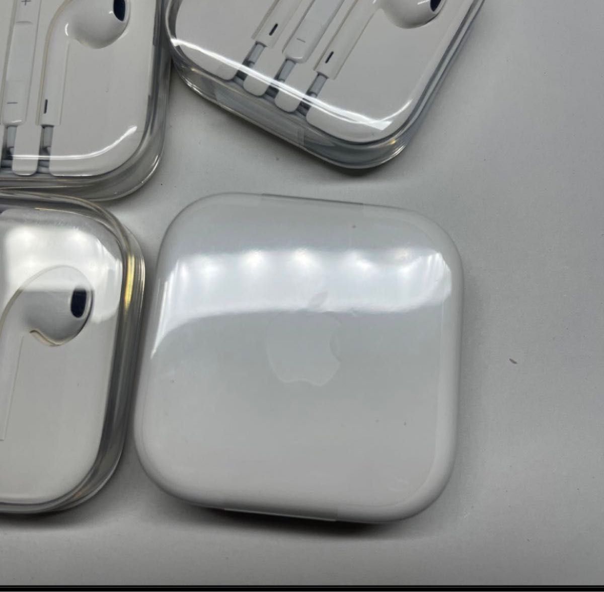 iPhoneイヤホン Apple純正イヤホン 付属品　有線　3.5mm イヤホンジャック　4個セット