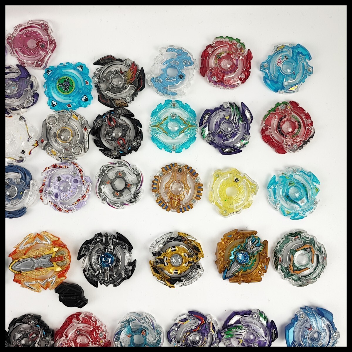 現状品　ベイブレード　BEYBLADE　パーツ大量まとめ売り　タカラトミー