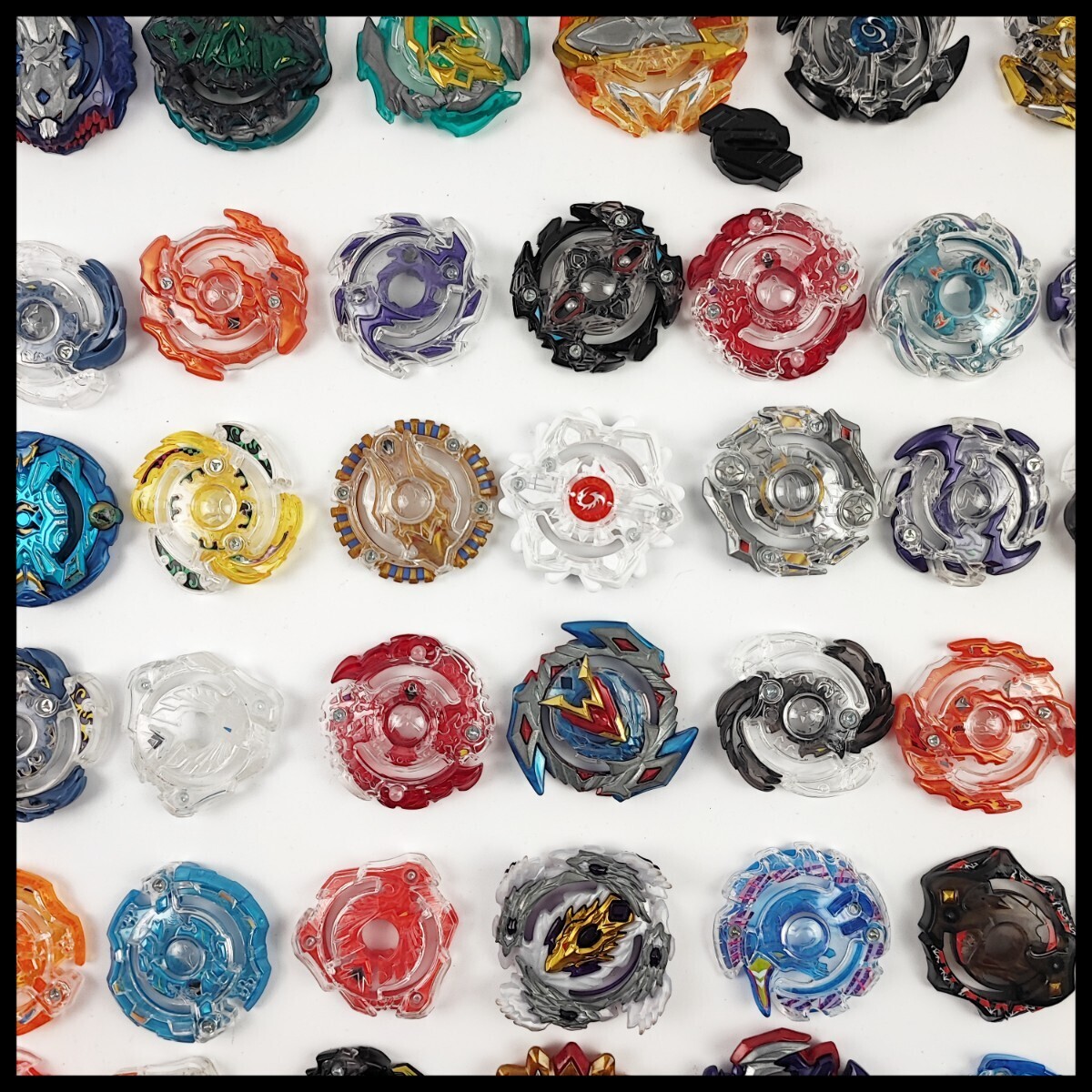 現状品　ベイブレード　BEYBLADE　パーツ大量まとめ売り　タカラトミー