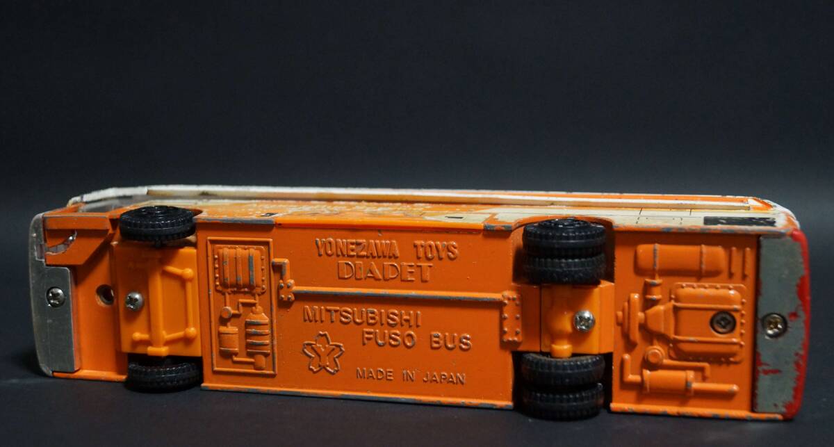 [.] сделано в Японии YONEZAWA TOYS DIAPET MITSUBISHI FUSO BUS Yonezawa Diapet Mitsubishi Fuso автобус авиация сервис автобус s60415