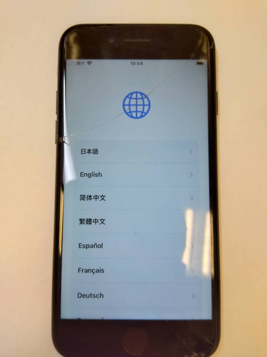  【ジャンク品】Apple iPhone 7 アイフォン セブン Softbank版 32GB ネットワーク利用制限〇 本体のみ 画面割れの画像1