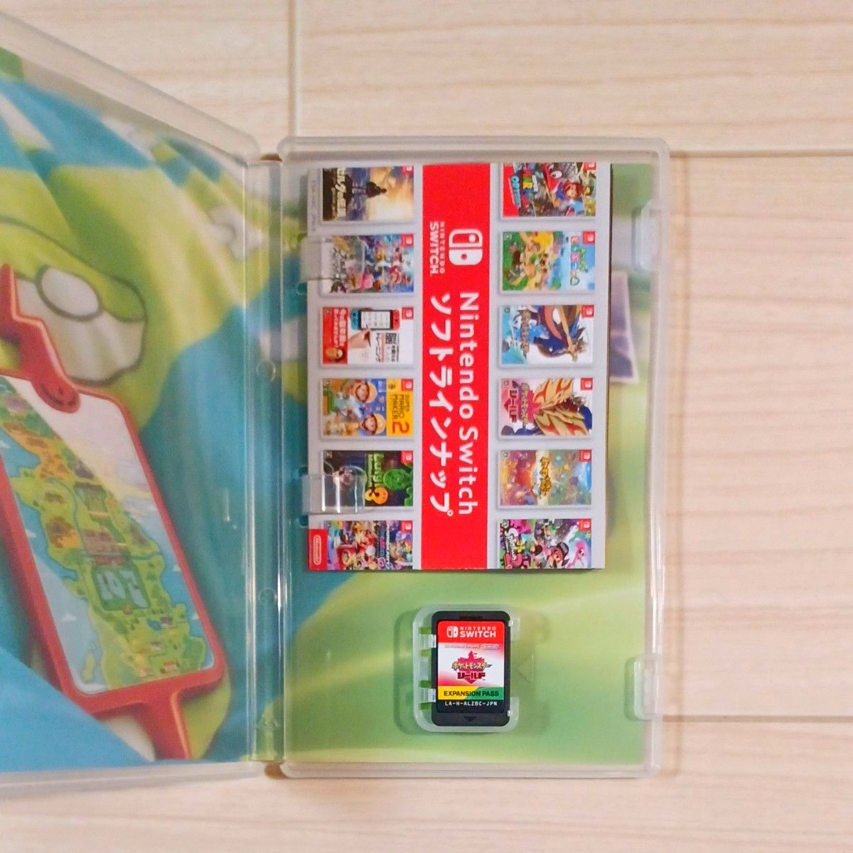 Switch】 ポケットモンスター シールド+エキスパンションパス Switch】 ポケットモンスター シールド+エキスパンションパス