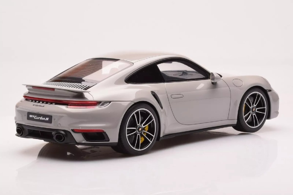 ▲超希少！世界限定！GT-Spirit 1/18 ポルシェ Porsche 911 (992) TURBO S 2020 CRAYON GREY GT431 新品の画像2