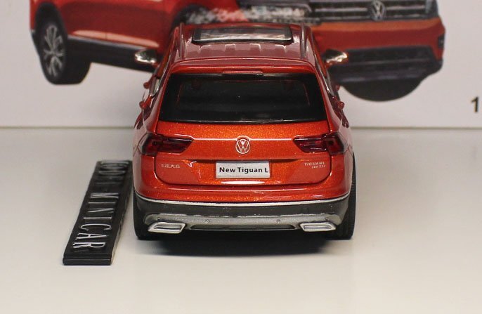 ▲超希少！VW 1/32 Volkswagen TIGUAN L 新品の画像4